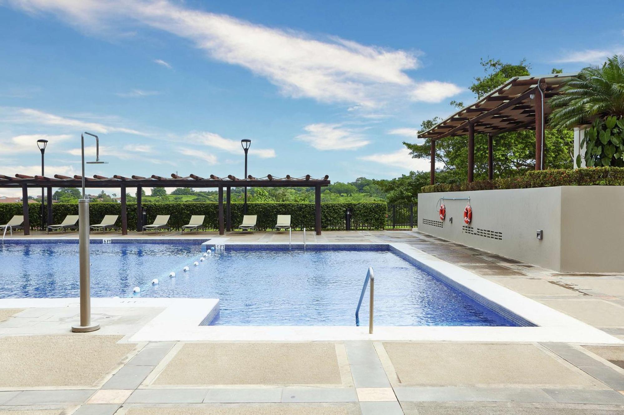 Hilton Doubletree By Hilton Managua Hotel Екстериор снимка