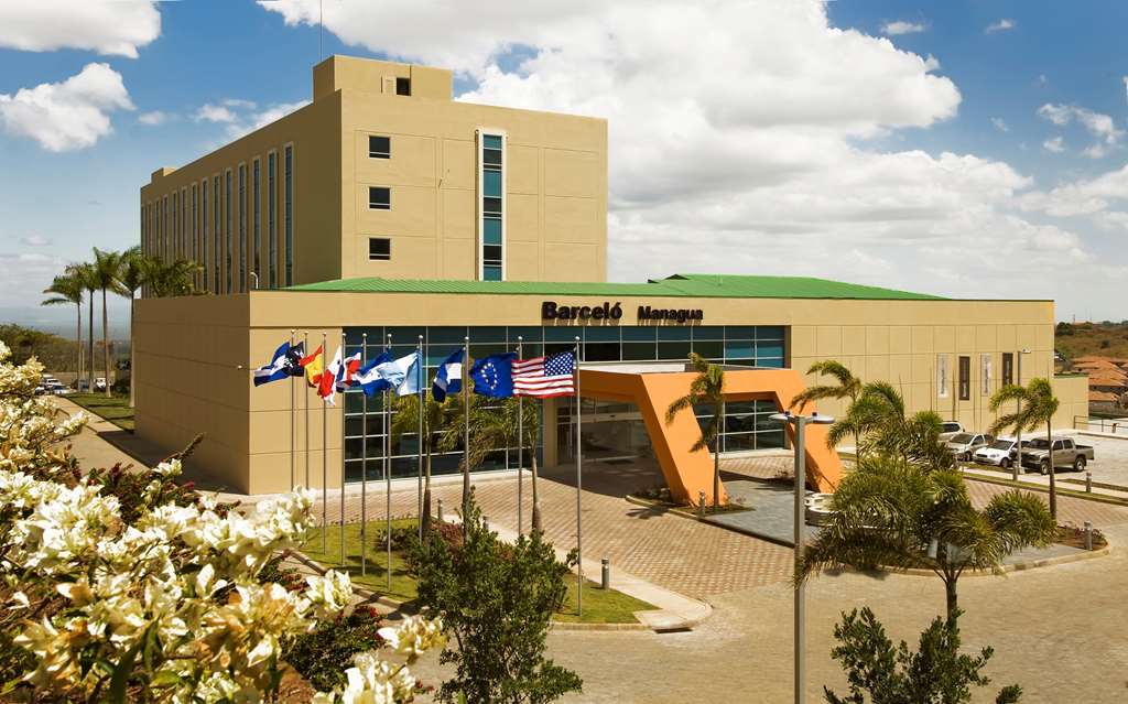 Hilton Doubletree By Hilton Managua Hotel Екстериор снимка